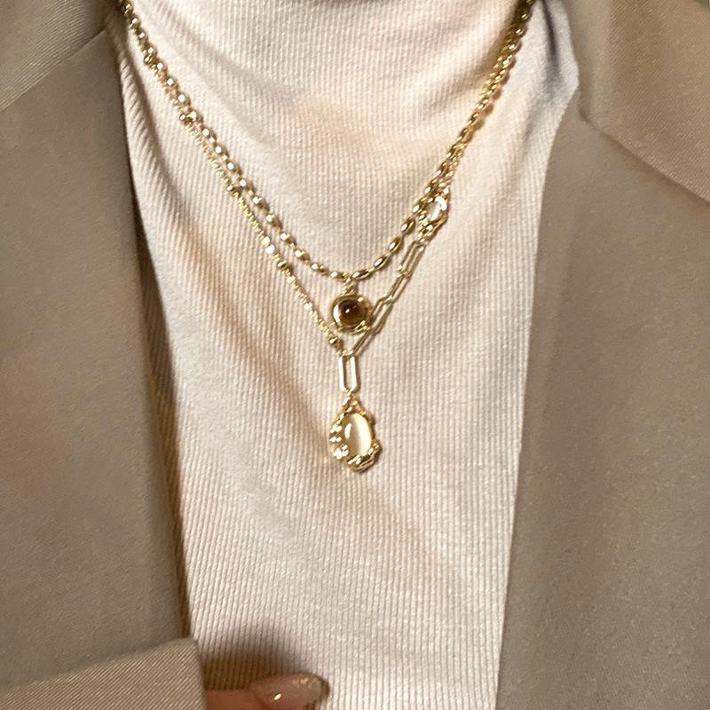 Oval bamboo joint artificial tiger s eye stone necklace ins style simple light luxury collarbone chain personalized fashion versatile necklace
Oval bamboo joint artificial tiger s eye stone necklace ins style simple light luxury collarbone chain personalized fashion versatile necklace
