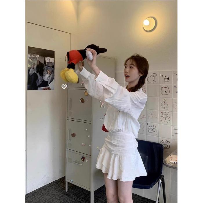 Early autumn new white ruffle edge shirt dress small man high waist A word short skirt temperament thin XL
Early autumn new white ruffle edge shirt dress small man high waist A word short skirt temperament thin XL