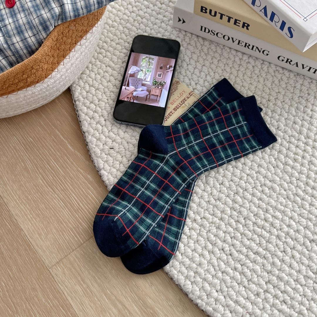 Autumn And Winter, Japan And Korea Retro Tube Socks, British College Style Plaid Cotton Socks, Thin And Versatile Literary Stockings Trend one size fits all тёмно-синий
Autumn And Winter, Japan And Korea Retro Tube Socks, British College Style Plaid Cotton Socks, Thin And Versatile Literary Stockings Trend one size fits all тёмно-синий