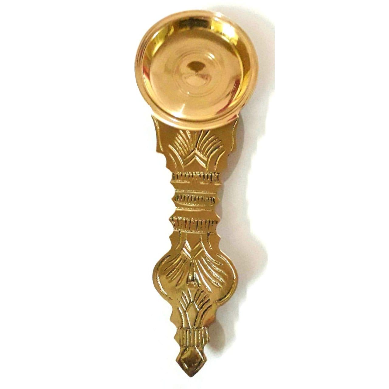 S.S Traders Yellow Brass Embossed Kapoor Aarti/Kapur Diya Kapur Burner .A Good and
S.S Traders Yellow Brass Embossed Kapoor Aarti/Kapur Diya Kapur Burner .A Good and