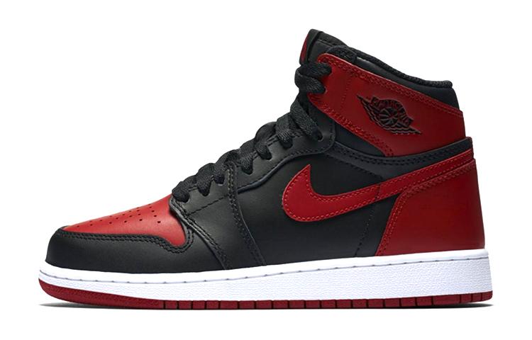 Jordan 1 Retro Bred Banned 2016 GS 575441-001 35.5
Jordan 1 Retro Bred Banned 2016 GS 575441-001 35.5