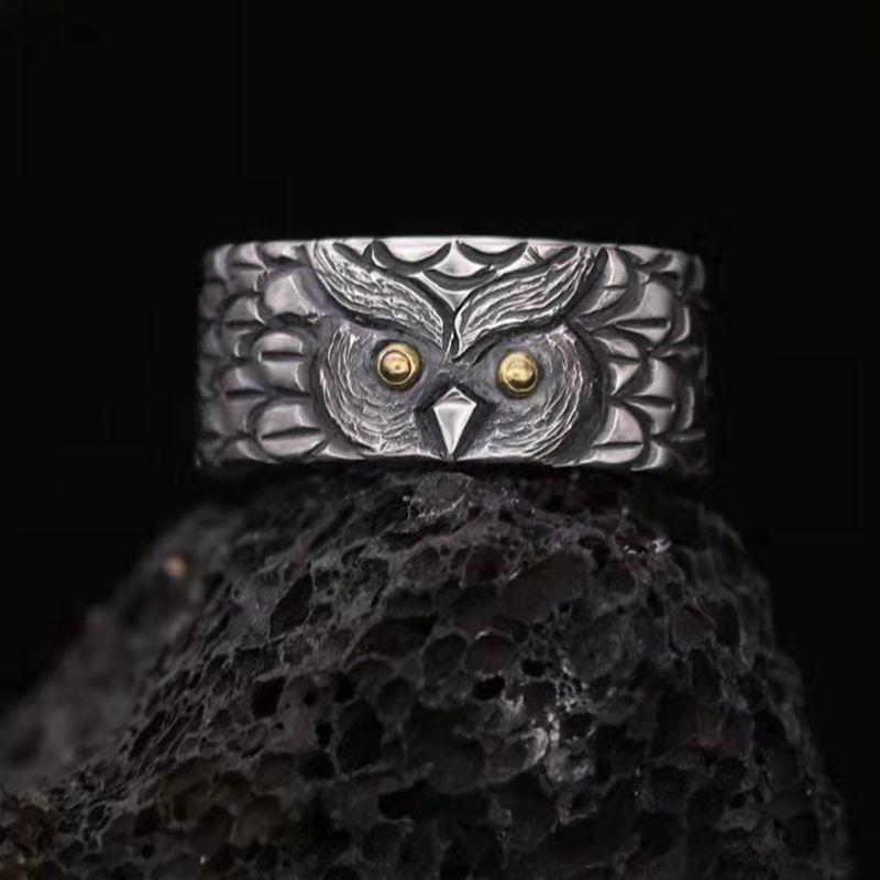 Trendy Retro Owl Ring for Men and Women Couples, Cool and Dark Color one size(US size 6-13) срібний
Trendy Retro Owl Ring for Men and Women Couples, Cool and Dark Color one size(US size 6-13) срібний