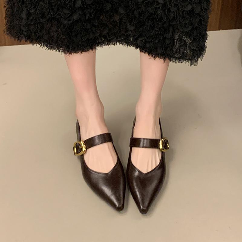 Coarse heel pointed single shoes women s 2025 new temperament soft sole comfortable fashion versatile niche Mary Jane women s shoes 40
Coarse heel pointed single shoes women s 2025 new temperament soft sole comfortable fashion versatile niche Mary Jane women s shoes 40