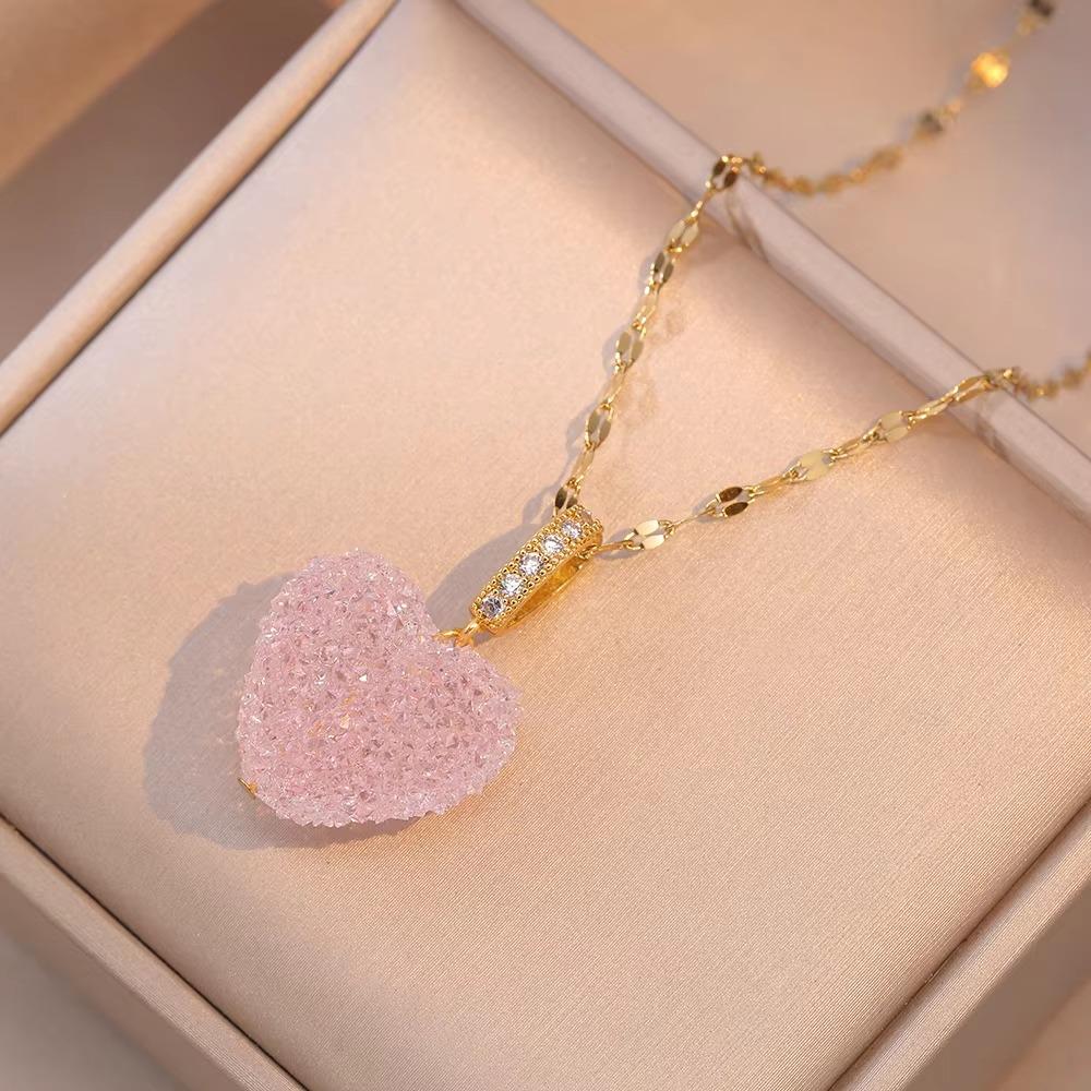Luxury Trendy Pink Crystal Heart Pendant Necklace for Women Charm Gold Color Stainless Steel Zircon Collar Jewelry Colorfast рожевий
Luxury Trendy Pink Crystal Heart Pendant Necklace for Women Charm Gold Color Stainless Steel Zircon Collar Jewelry Colorfast рожевий