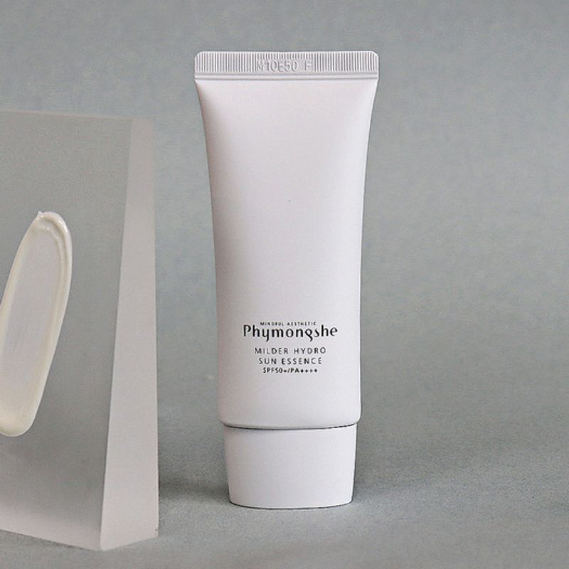 Milder Hydro Sun Essence 50ml
Milder Hydro Sun Essence 50ml