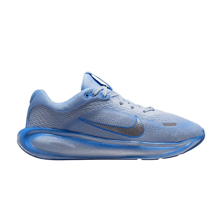 Nike Stellar Ride GS Aluminum/Football Grey/Royal Pulse/Metallic Silver Kids Sneakers Blue HQ3266402 37.5
Nike Stellar Ride GS Aluminum/Football Grey/Royal Pulse/Metallic Silver Kids Sneakers Blue HQ3266402 37.5