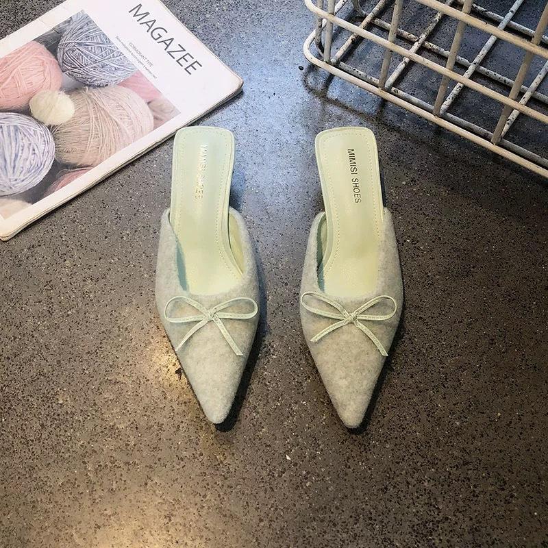 Fairy style bow temperament bag head half slippers outer wear 2025 new light mouth pointed thick heel Muller sandals 40 зелений
Fairy style bow temperament bag head half slippers outer wear 2025 new light mouth pointed thick heel Muller sandals 40 зелений