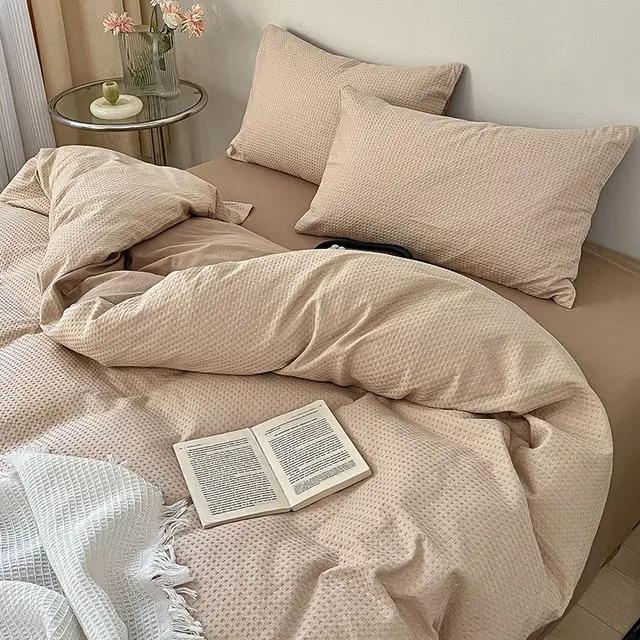 Ins Style Bedding Set Duvet Cover Wash Cotton Solid Color Waffle Grid Summer Soft Bed Sheet Set Comforter Set Quilt Cover 150x200 3pcs
Ins Style Bedding Set Duvet Cover Wash Cotton Solid Color Waffle Grid Summer Soft Bed Sheet Set Comforter Set Quilt Cover 150x200 3pcs