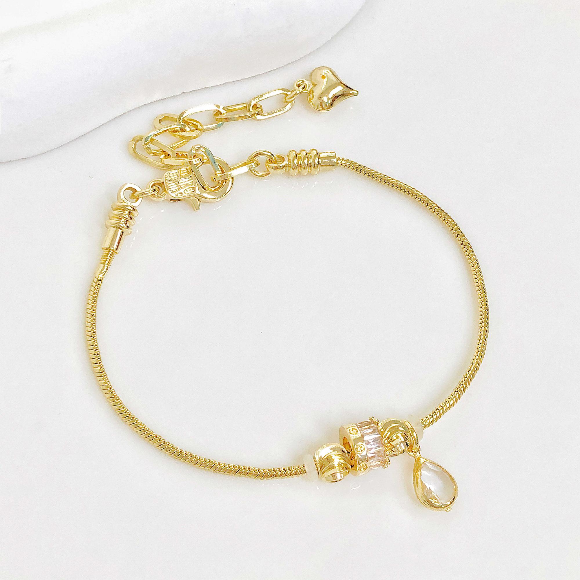 Luxury Snake Chain Zircon Pumpkin Bead Bracelet Lucky for Women Girls Party Wedding Adjustable Zircon for Daily Wear
Luxury Snake Chain Zircon Pumpkin Bead Bracelet Lucky for Women Girls Party Wedding Adjustable Zircon for Daily Wear