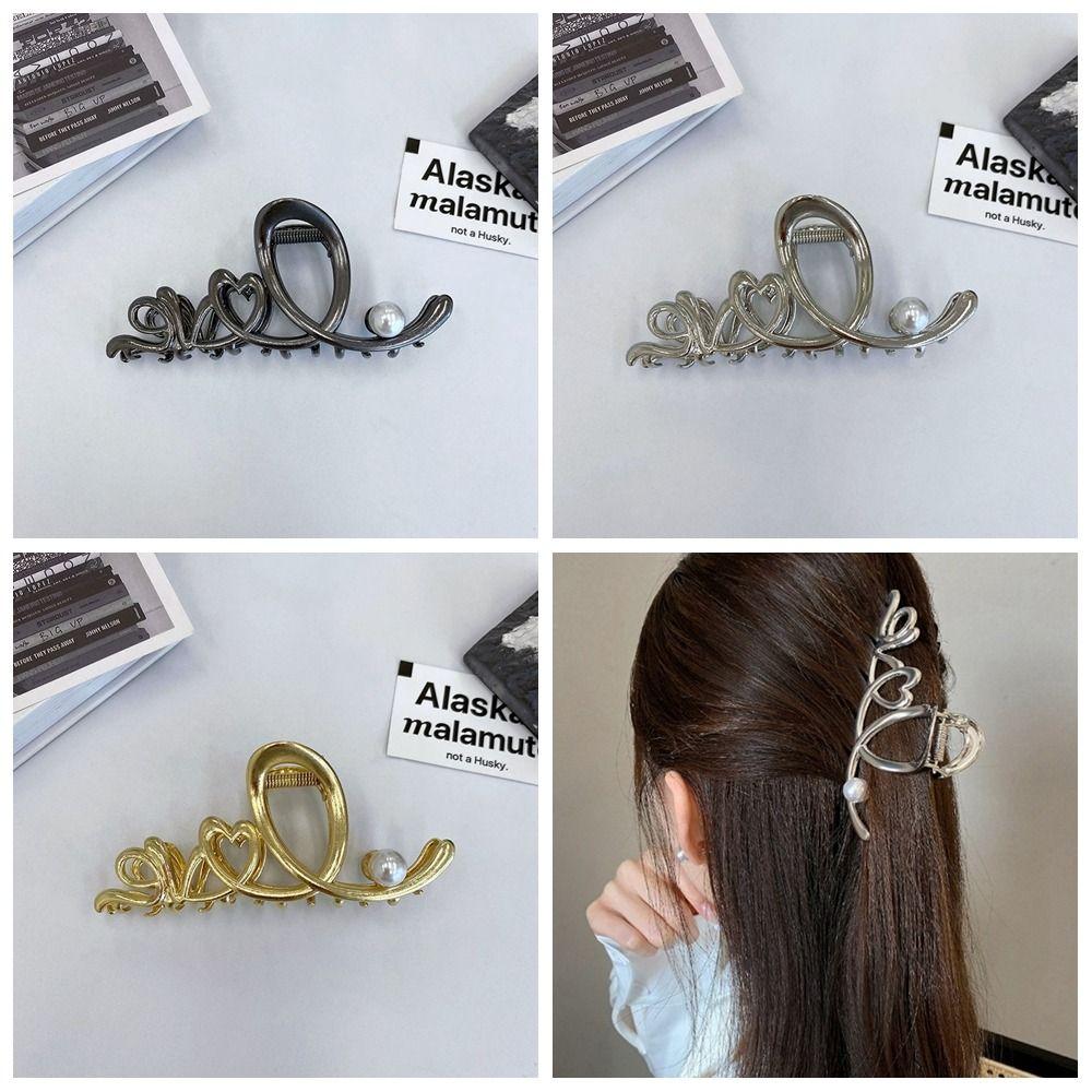 Imitation Pearl Women Hair Claw Clip Metal Large Shark Clip Retro Hair Accessory Headwear
Imitation Pearl Women Hair Claw Clip Metal Large Shark Clip Retro Hair Accessory Headwear
