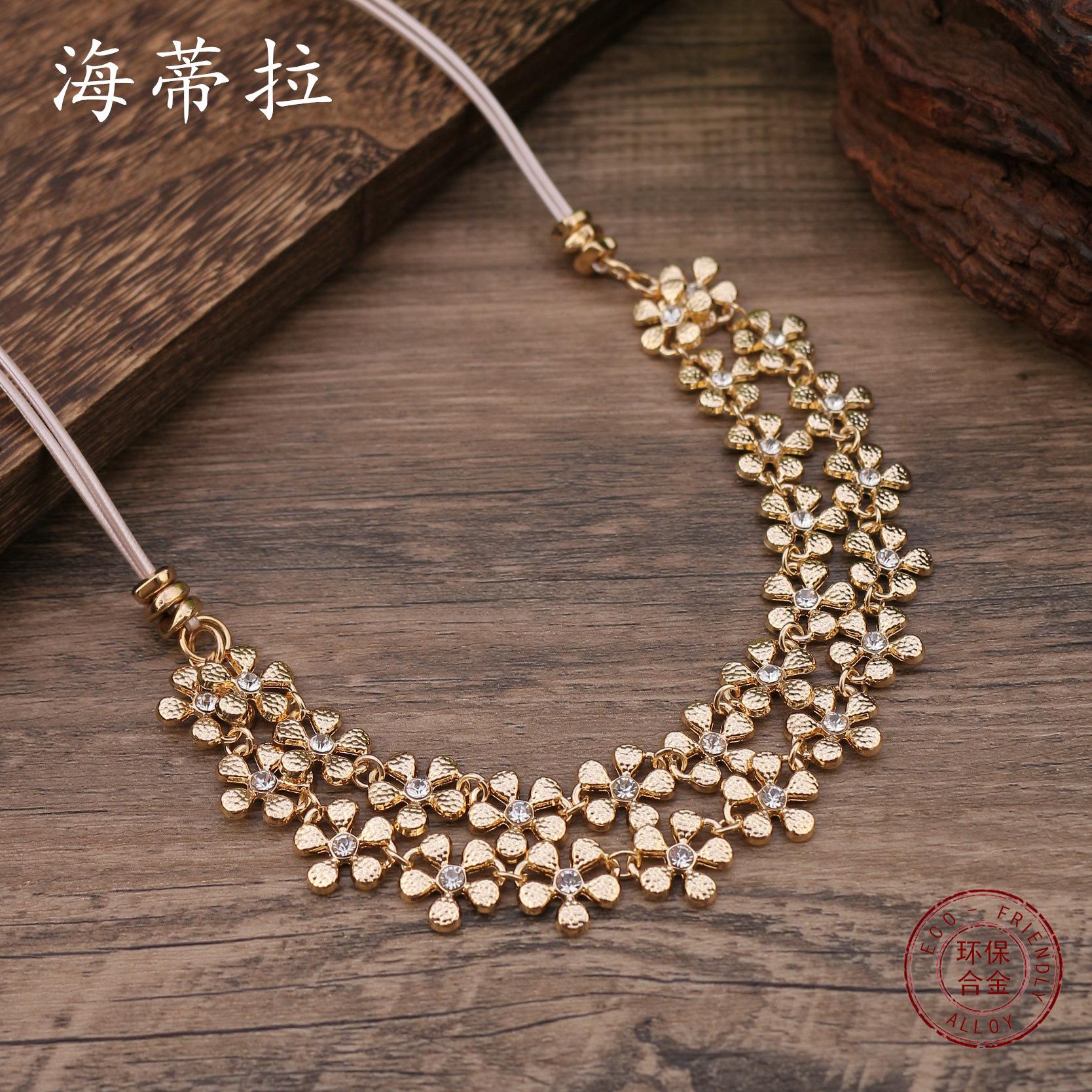 New metal point diamond flower stacked necklace, women s high-end double-layer flower stacked banquet necklace
New metal point diamond flower stacked necklace, women s high-end double-layer flower stacked banquet necklace