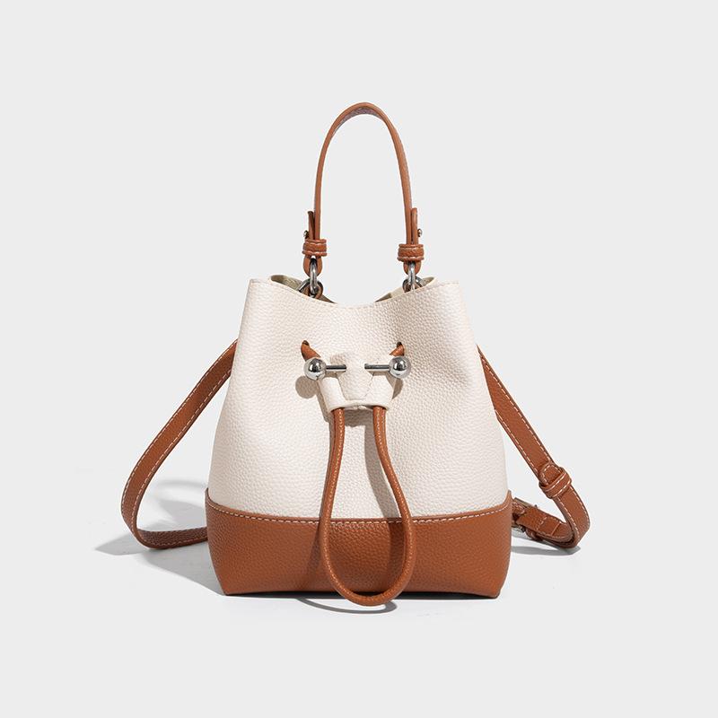 Two-tone bucket bag for women, summer bag 2025 new fashion women s bag, shoulder bag, crossbody bag, small bag, handbag коричневый
Two-tone bucket bag for women, summer bag 2025 new fashion women s bag, shoulder bag, crossbody bag, small bag, handbag коричневый