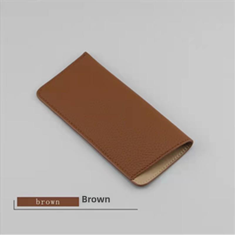 Кожаный защитный чехол для очков: Унисекс-сумка для хранения солнцезащитных очков и очков для коррекции близорукости из полиуретана 8*17.5 cm
Кожаный защитный чехол для очков: Унисекс-сумка для хранения солнцезащитных очков и очков для коррекции близорукости из полиуретана 8*17.5 cm