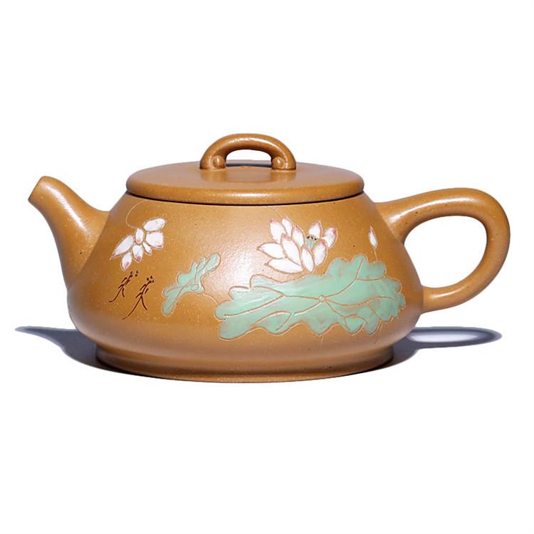 260ml Boutique Yixing Purple Clay Teapots Handmade Lotus Stone Scoop Pot Raw Ore Section Mud Kettle Chinese Zisha Tea Set Craft
260ml Boutique Yixing Purple Clay Teapots Handmade Lotus Stone Scoop Pot Raw Ore Section Mud Kettle Chinese Zisha Tea Set Craft