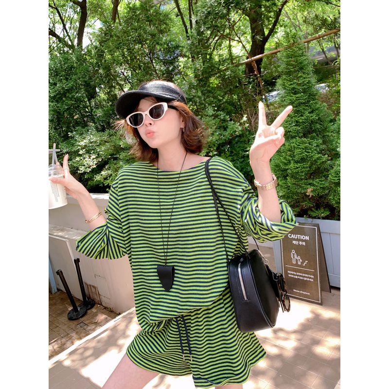 Lickysenior Summer Color Stripe Hemp Tee Walking Set Women Summer New Loose Top Shorts Green bar shorts S
Lickysenior Summer Color Stripe Hemp Tee Walking Set Women Summer New Loose Top Shorts Green bar shorts S