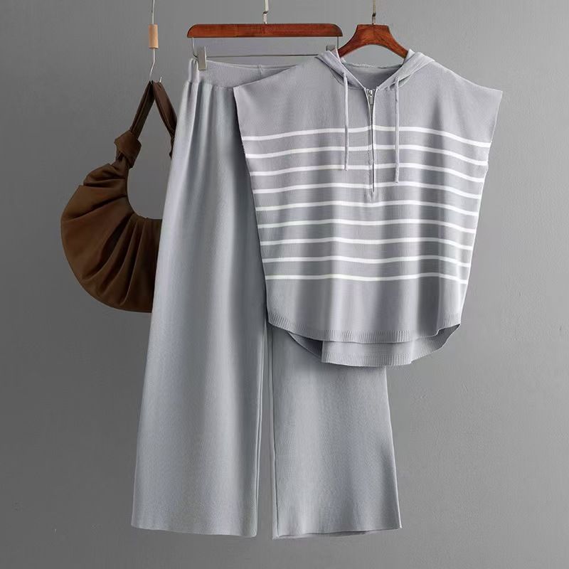 Fashion Style Fashionable Knitted Stripes Hooded Top and Trousers Suit Knitted Top and Pants Set Gray One size
Fashion Style Fashionable Knitted Stripes Hooded Top and Trousers Suit Knitted Top and Pants Set Gray One size
