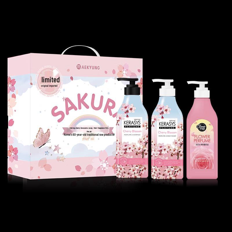 Aekyung KCS Bright & Fluffy Cherry Blossom Shampoo
Aekyung KCS Bright & Fluffy Cherry Blossom Shampoo