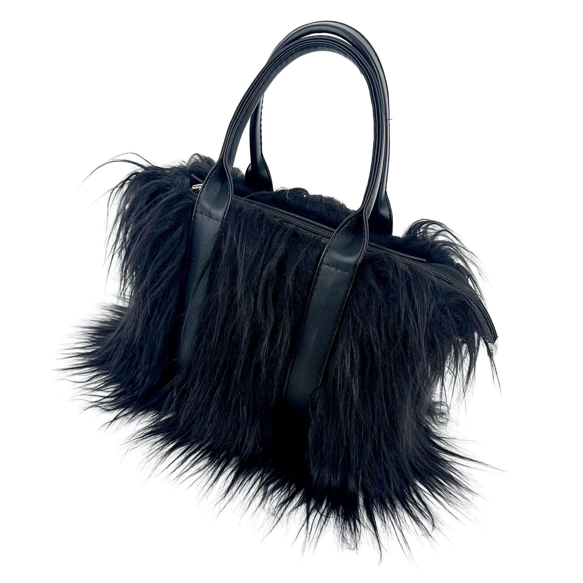 Solid Color Faux Fur Tote Bag, 2024 New Large Capacity Crossbody Shoulder Bag, Women s Simple Casual Handbag for Dropshipping чёрный
Solid Color Faux Fur Tote Bag, 2024 New Large Capacity Crossbody Shoulder Bag, Women s Simple Casual Handbag for Dropshipping чёрный