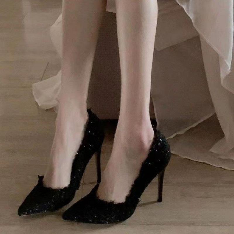 High heels women s thin heels new autumn and winter woven pointed single shoes women s shoes 42
High heels women s thin heels new autumn and winter woven pointed single shoes women s shoes 42