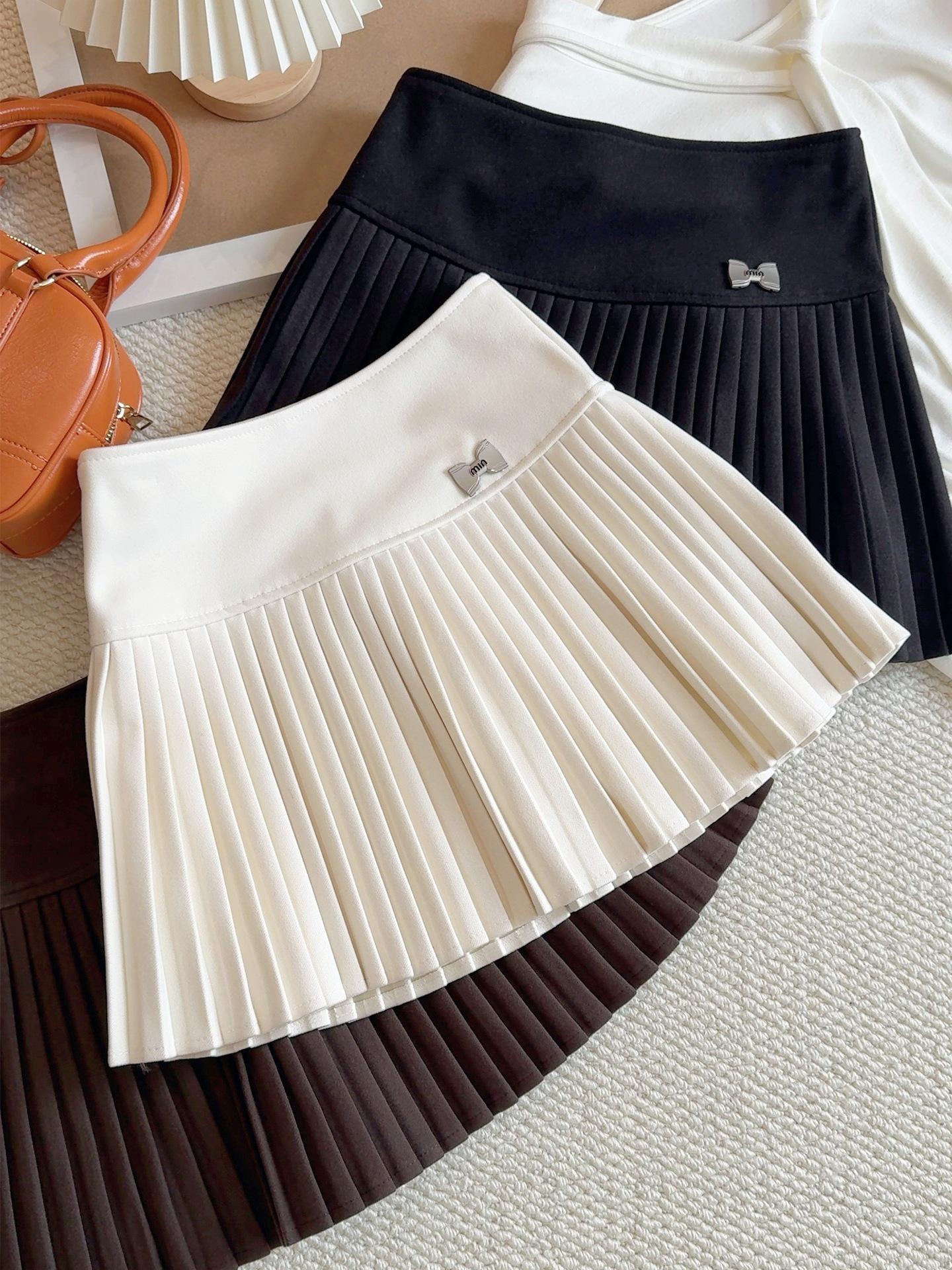 Woolen Pleated A-line Mini Skirt for Women - High Waist, Slimming, Anti-Exposure, Versatile for Autumn/Winter 2025 Large абрикосовый
Woolen Pleated A-line Mini Skirt for Women - High Waist, Slimming, Anti-Exposure, Versatile for Autumn/Winter 2025 Large абрикосовый