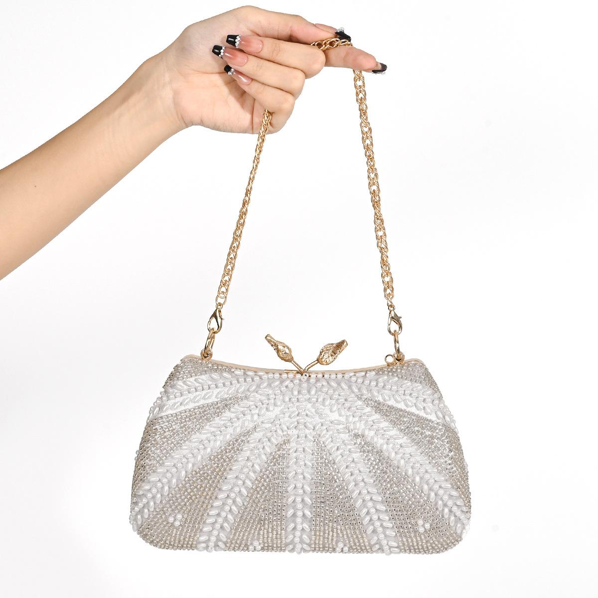 National Style Diamonds Beaded Evening Bags Women Handbags Luxury Designer Chain Shoulder Bags Female Rhinestone Clutches Purse
National Style Diamonds Beaded Evening Bags Women Handbags Luxury Designer Chain Shoulder Bags Female Rhinestone Clutches Purse