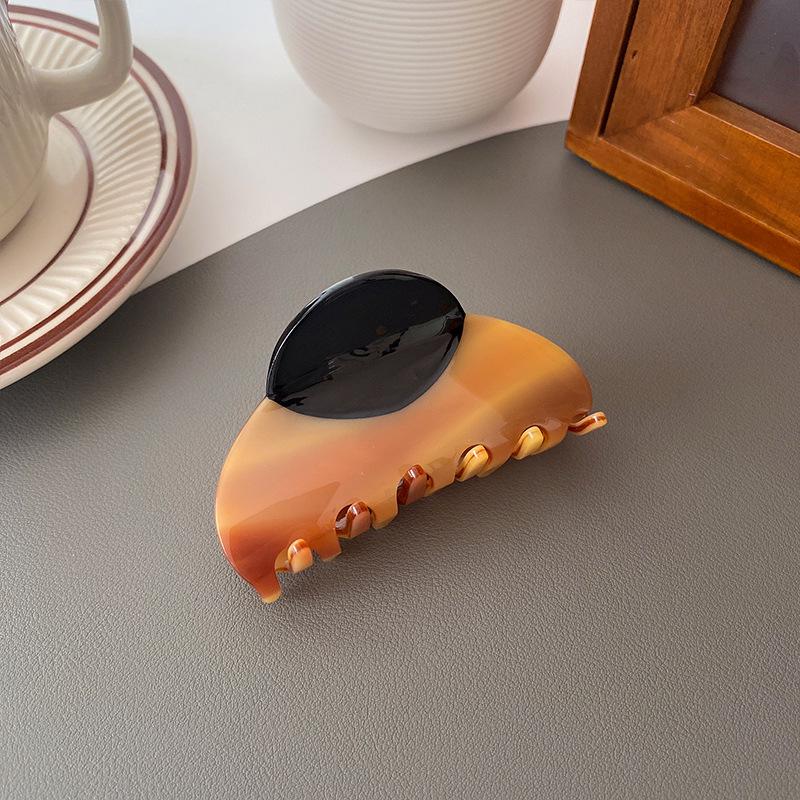 High-End Korean Acetate Claw Clip: Retro French Light Luxury Bun & Half-Up Wood Grain Hair Accessory
High-End Korean Acetate Claw Clip: Retro French Light Luxury Bun & Half-Up Wood Grain Hair Accessory