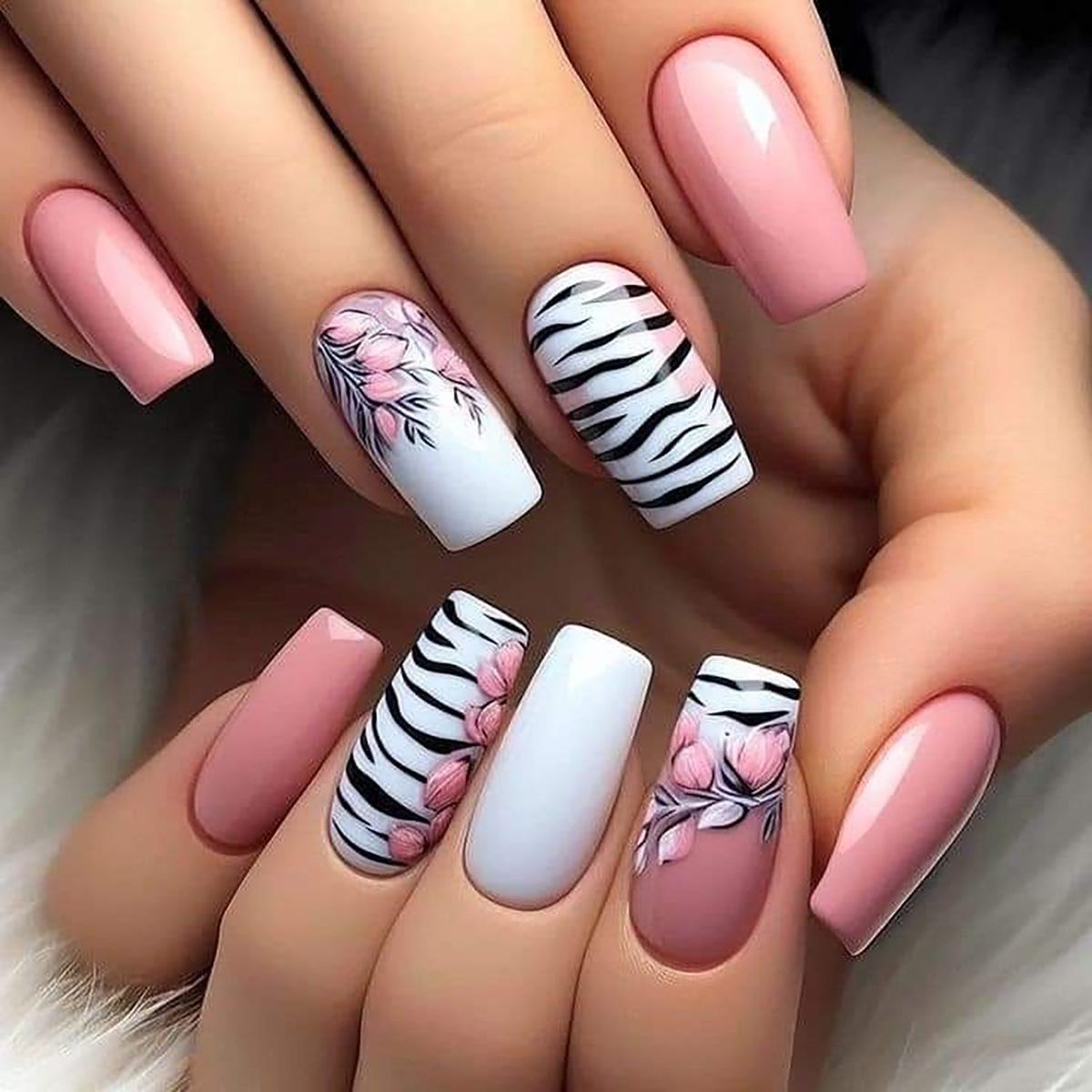 Autumn/Winter Hot-Selling French Minimalist 3D Floral & Leopard Print Wearable False Nails
Autumn/Winter Hot-Selling French Minimalist 3D Floral & Leopard Print Wearable False Nails