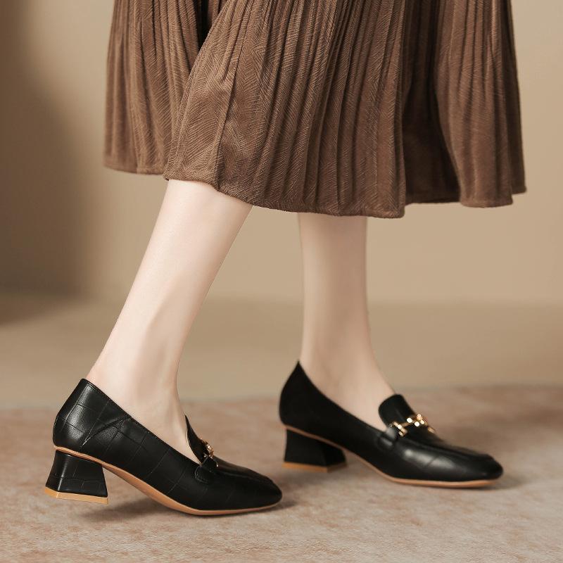 thick heel square head single shoes women s leather spring and autumn work shoes black high heels to work professional commuting 38 абрикосовий
thick heel square head single shoes women s leather spring and autumn work shoes black high heels to work professional commuting 38 абрикосовий