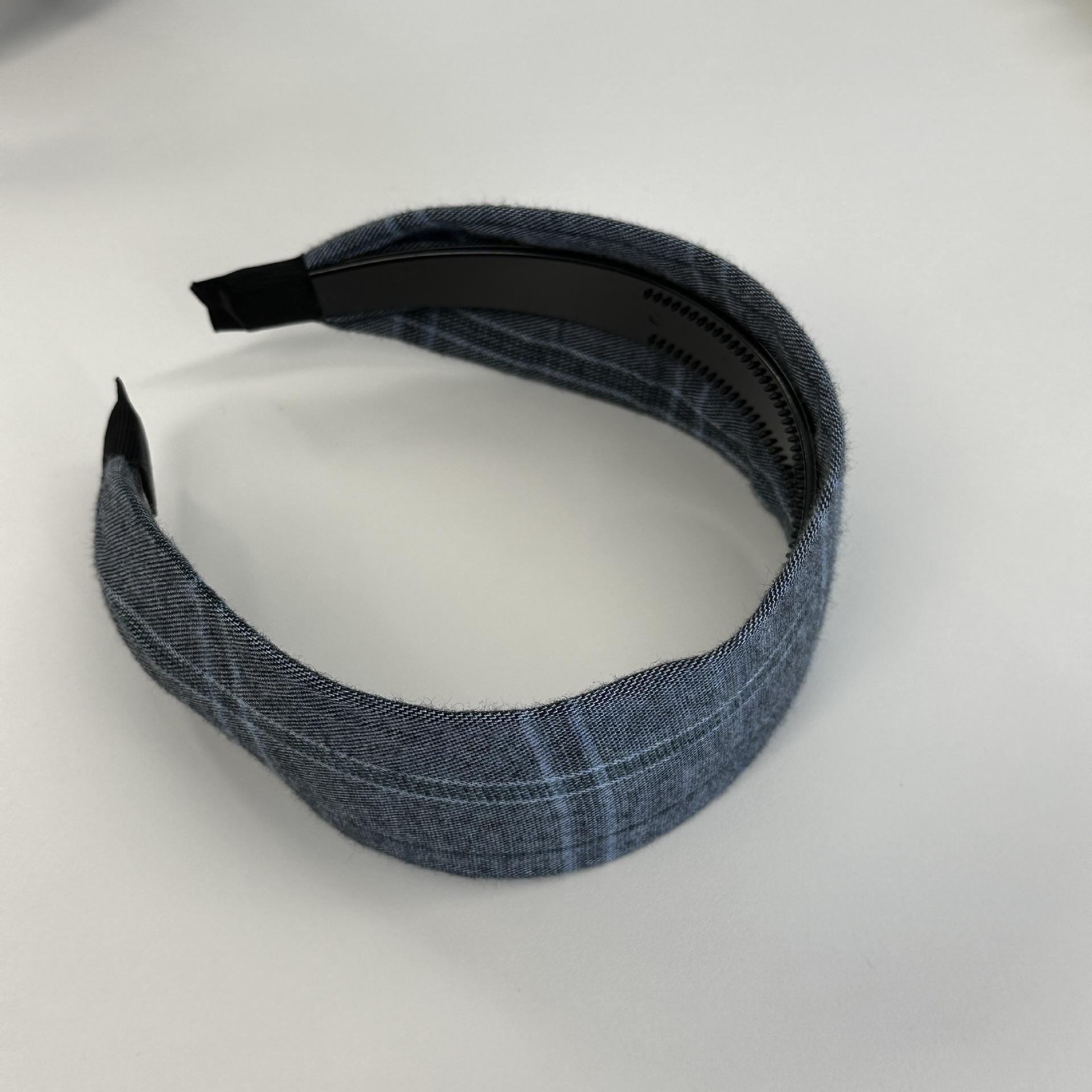 Аксессуары для волос для женщин девушки повязки на голову корейские резинки винтажные популярные ведущие модные макияж обручи взрослые k-pop новинки
Аксессуары для волос для женщин девушки повязки на голову корейские резинки винтажные популярные ведущие модные макияж обручи взрослые k-pop новинки