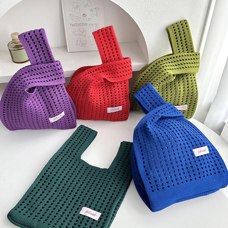 Trendy Knit Hollow-Out One-Shoulder Tote Bag - Versatile, Large Capacity, and Hand-Held Option
Trendy Knit Hollow-Out One-Shoulder Tote Bag - Versatile, Large Capacity, and Hand-Held Option