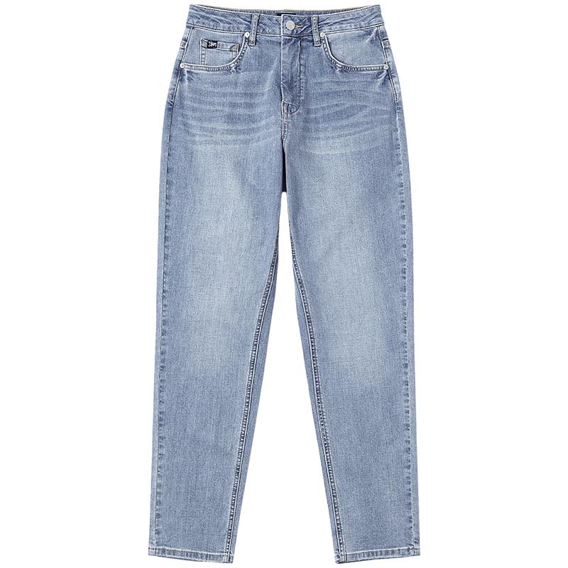 Lee Women s 411 High-Waist Straight Leg Jeans 26
Lee Women s 411 High-Waist Straight Leg Jeans 26