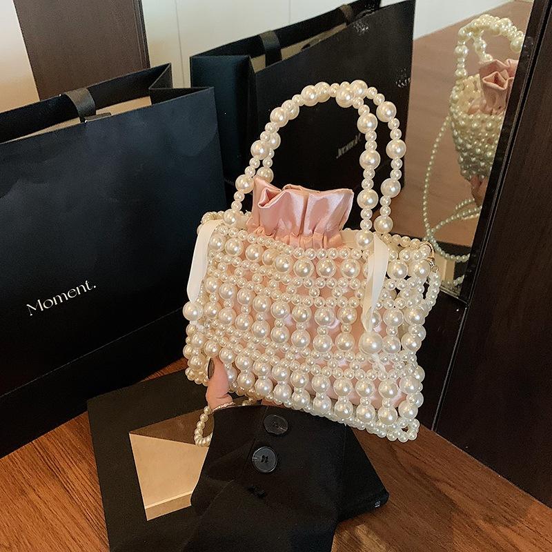 A Niche Design Casual Small Bag with An Elegant and Unique Style, A Single-shoulder Simple Crossbody Bag білий
A Niche Design Casual Small Bag with An Elegant and Unique Style, A Single-shoulder Simple Crossbody Bag білий
