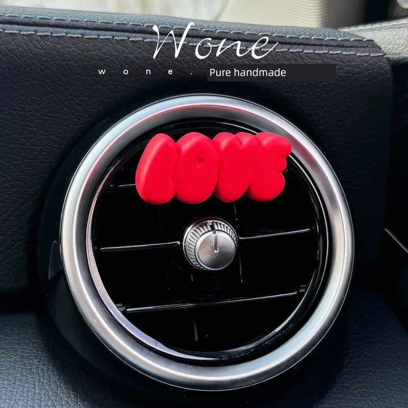 Auto Perfume Aromatherapy Cute Pink Mini Love Word Air Outlet Fragrance Fragrant Stone Girls Gifts Red Mini Love Letters
Auto Perfume Aromatherapy Cute Pink Mini Love Word Air Outlet Fragrance Fragrant Stone Girls Gifts Red Mini Love Letters