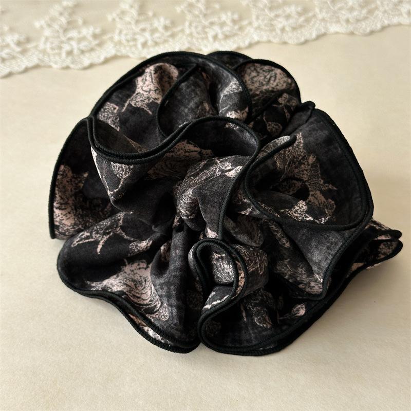 Oversized Layered Ruffle Scrunchies Ink Wash Painting Style Hair Tie Vintage Voluminous Hair Rope Large Organza Ponytail Holder чёрный
Oversized Layered Ruffle Scrunchies Ink Wash Painting Style Hair Tie Vintage Voluminous Hair Rope Large Organza Ponytail Holder чёрный