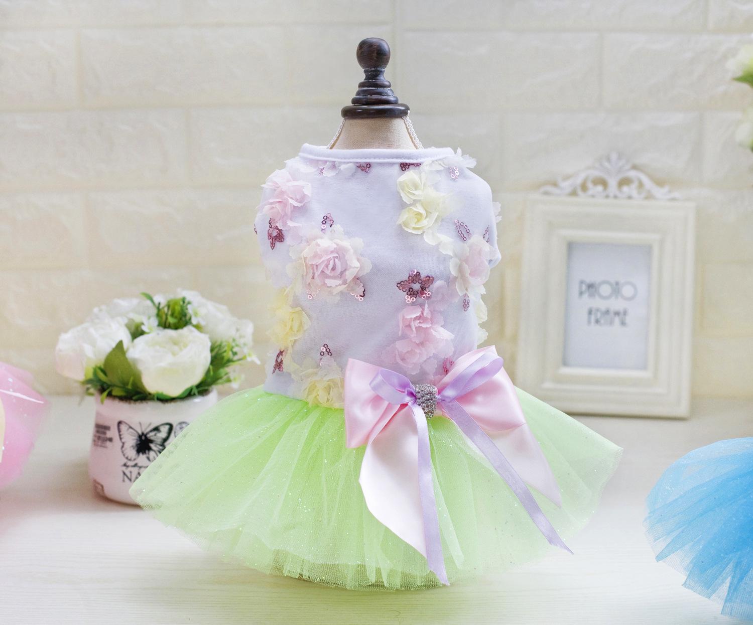 Платье-пачка для собаки Тедди конфетного цвета - Одежда для питомцев M зелёный
Платье-пачка для собаки Тедди конфетного цвета - Одежда для питомцев M зелёный