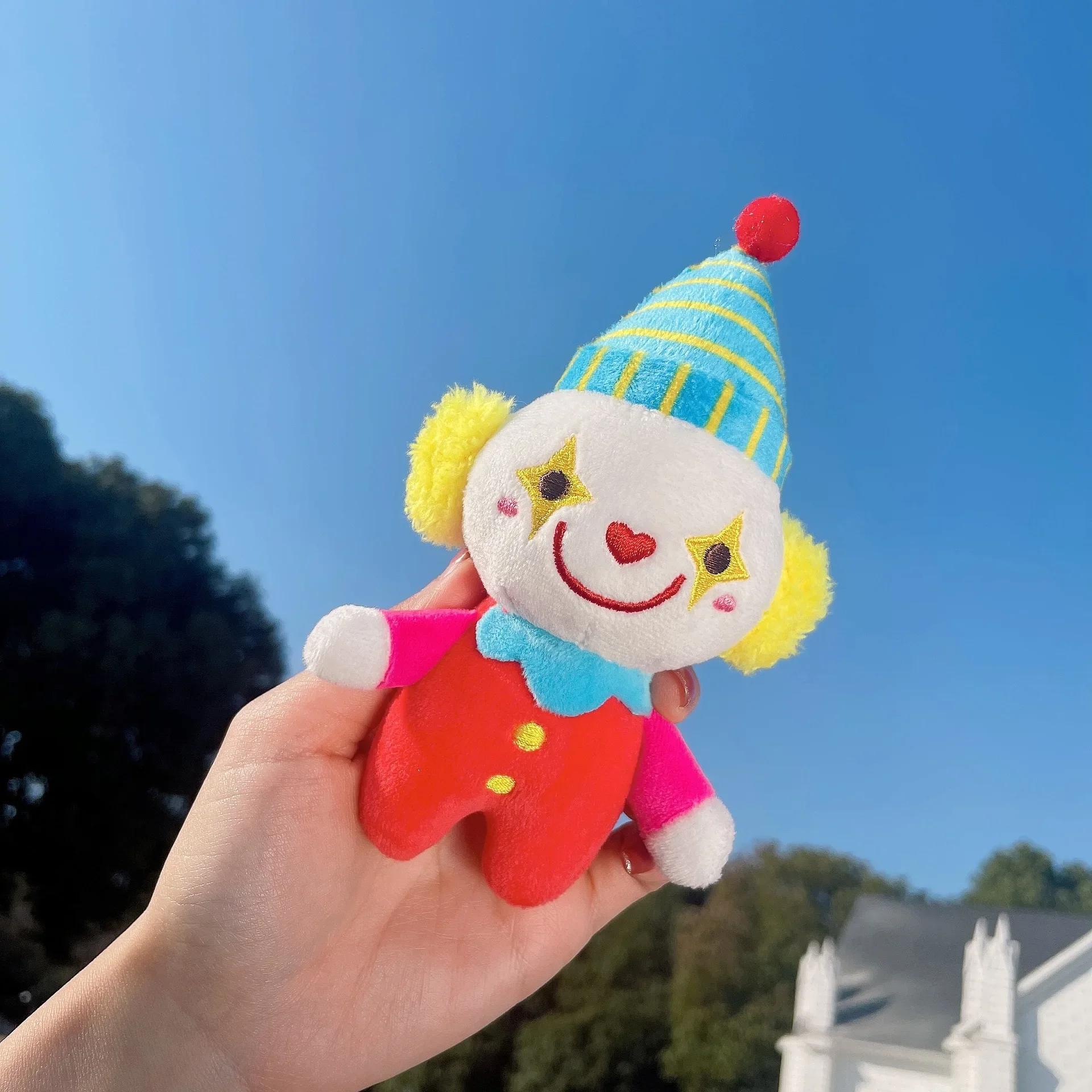 Women Man Personality Cute Joker Stuffed Toy Key Chains Lovely Circus Clown Cloth Doll Girls Handbag Ornament Funny Keychains 12cm
Women Man Personality Cute Joker Stuffed Toy Key Chains Lovely Circus Clown Cloth Doll Girls Handbag Ornament Funny Keychains 12cm