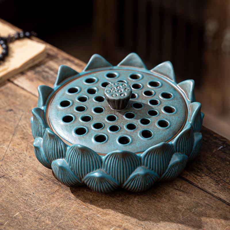 Керамическая подставка для благовоний Лотос , ручная работа, для дзен-дома, декора медитации. Изысканный и уникальный узор цветка лотоса, вырезанный вручную. синий
Керамическая подставка для благовоний Лотос , ручная работа, для дзен-дома, декора медитации. Изысканный и уникальный узор цветка лотоса, вырезанный вручную. синий