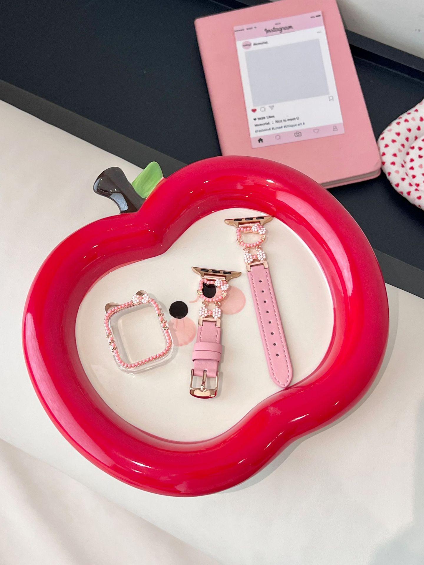 Suitable for Apple Watch Apple Watches 10m Bead Hello Kitty Strap iwatch9876 Generation SE Leather 44/45MM
Suitable for Apple Watch Apple Watches 10m Bead Hello Kitty Strap iwatch9876 Generation SE Leather 44/45MM
