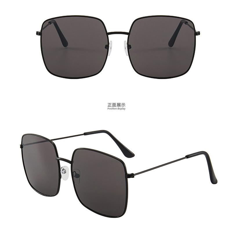2021 Metal Classic Vintage Women Sunglasses Luxury Brand Design Glasses Female Driving Eyewear Oculos De Sol Masculino 1PCS Picture color черный серый
2021 Metal Classic Vintage Women Sunglasses Luxury Brand Design Glasses Female Driving Eyewear Oculos De Sol Masculino 1PCS Picture color черный серый