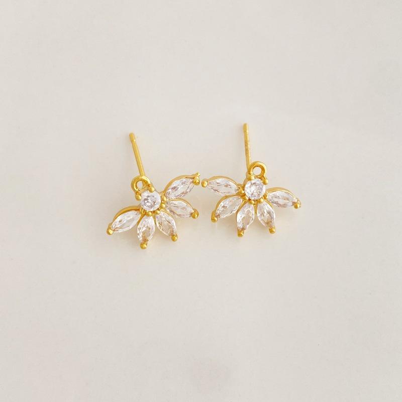 Daisy Windmill Zirconia Pendant: High Color Retention, Five-Petal Design for DIY Jewelry
Daisy Windmill Zirconia Pendant: High Color Retention, Five-Petal Design for DIY Jewelry