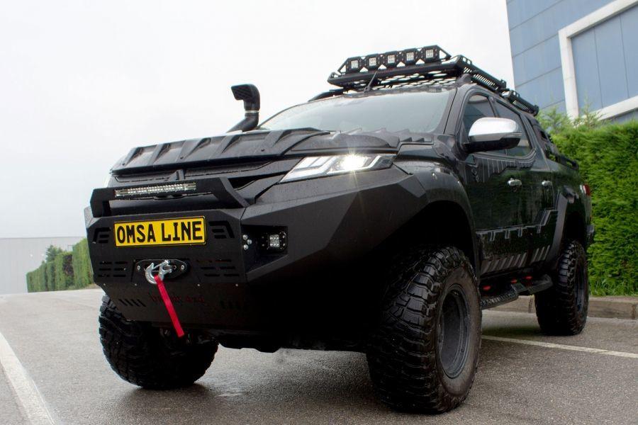 Передний бампер Dakar Чёрный с сенсором, с LED баром -2025 Защита картера для Mitsubishi L200 2015-2024 гг
Передний бампер Dakar Чёрный с сенсором, с LED баром -2025 Защита картера для Mitsubishi L200 2015-2024 гг