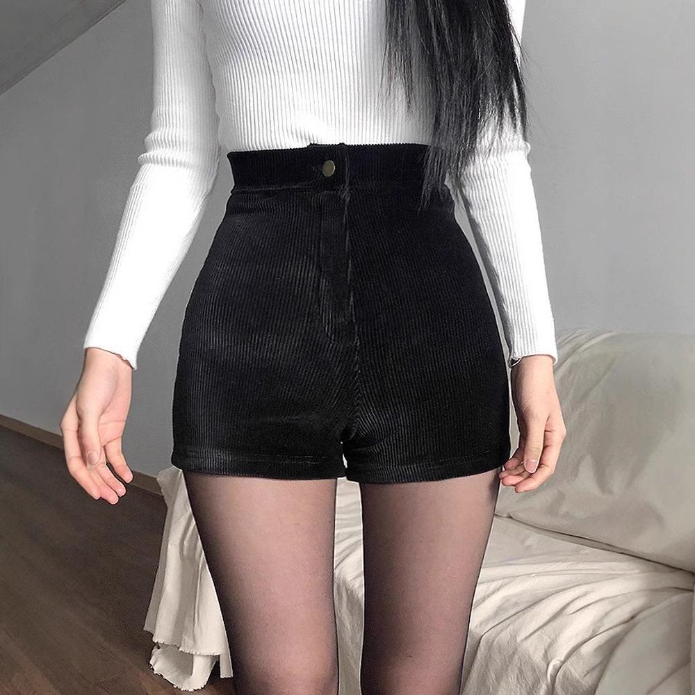 Women s High Waist Black Corduroy Shorts - Elastic, Slimming, Versatile Booty Shorts for Autumn/Winter L (105-118 jin)
Women s High Waist Black Corduroy Shorts - Elastic, Slimming, Versatile Booty Shorts for Autumn/Winter L (105-118 jin)