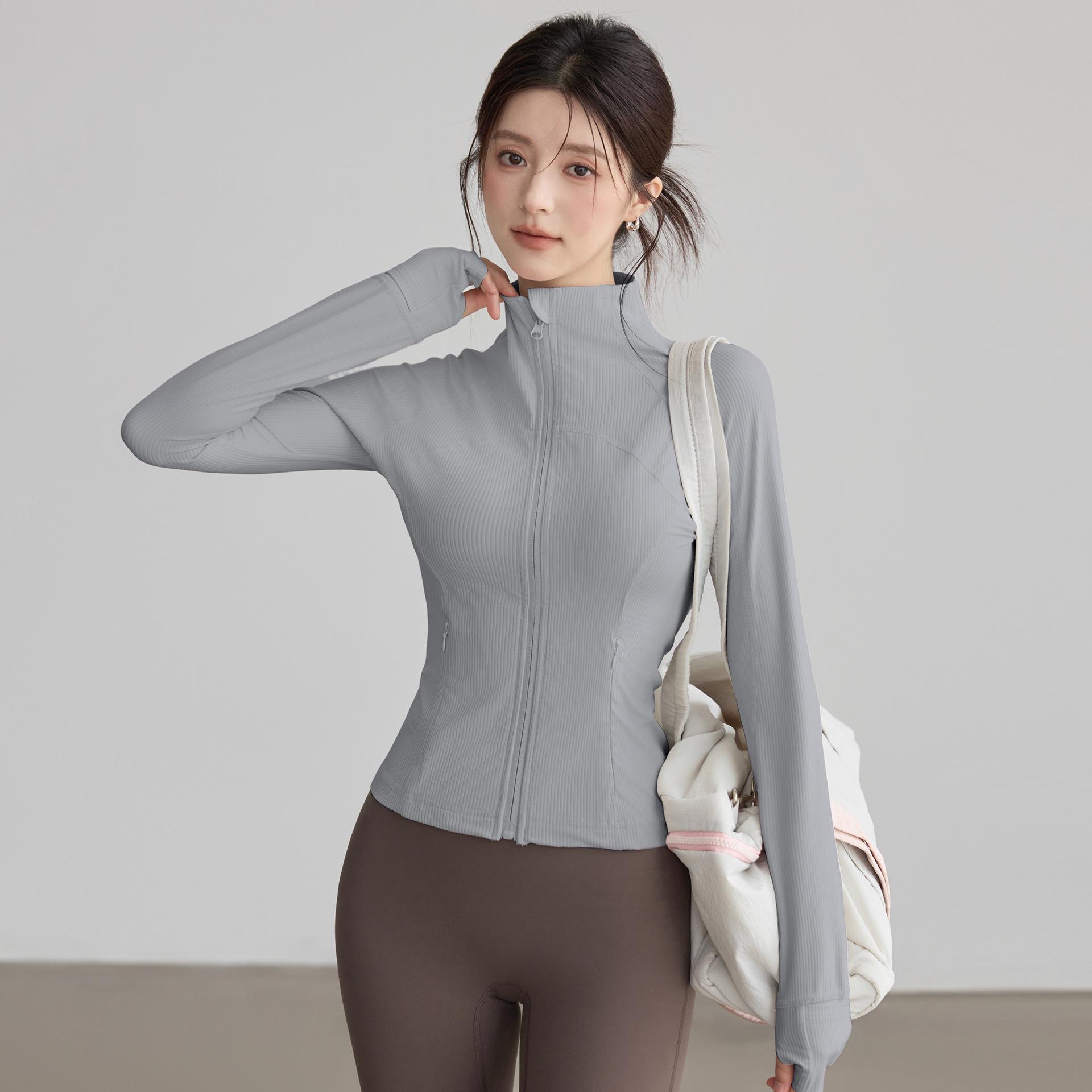 Women s Quick-Dry Stand-Up Collar Yoga & Running Jacket (Autumn/Winter) - Long Sleeve Fitness Top S (Recommended weight 85-95 jin)
Women s Quick-Dry Stand-Up Collar Yoga & Running Jacket (Autumn/Winter) - Long Sleeve Fitness Top S (Recommended weight 85-95 jin)