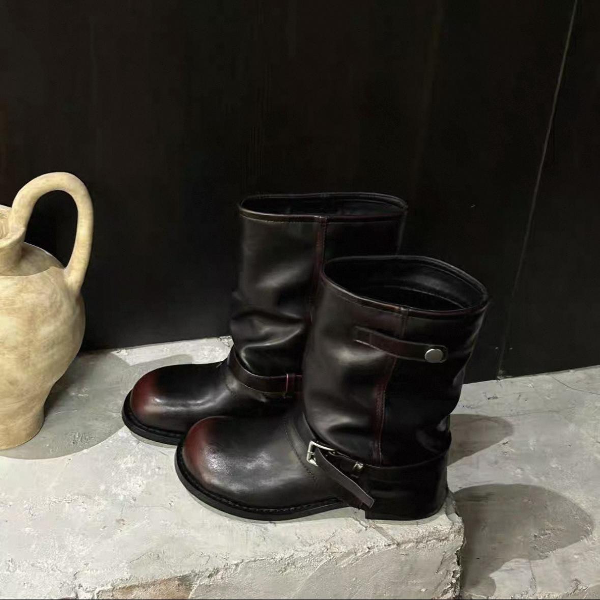 Юэю 2025 осень артефакт, демонстрирующий ноги брюки плиссе с головой манго рыцарские сапоги сапоги с присборкой ретро сапоги женские 40
Юэю 2025 осень артефакт, демонстрирующий ноги брюки плиссе с головой манго рыцарские сапоги сапоги с присборкой ретро сапоги женские 40