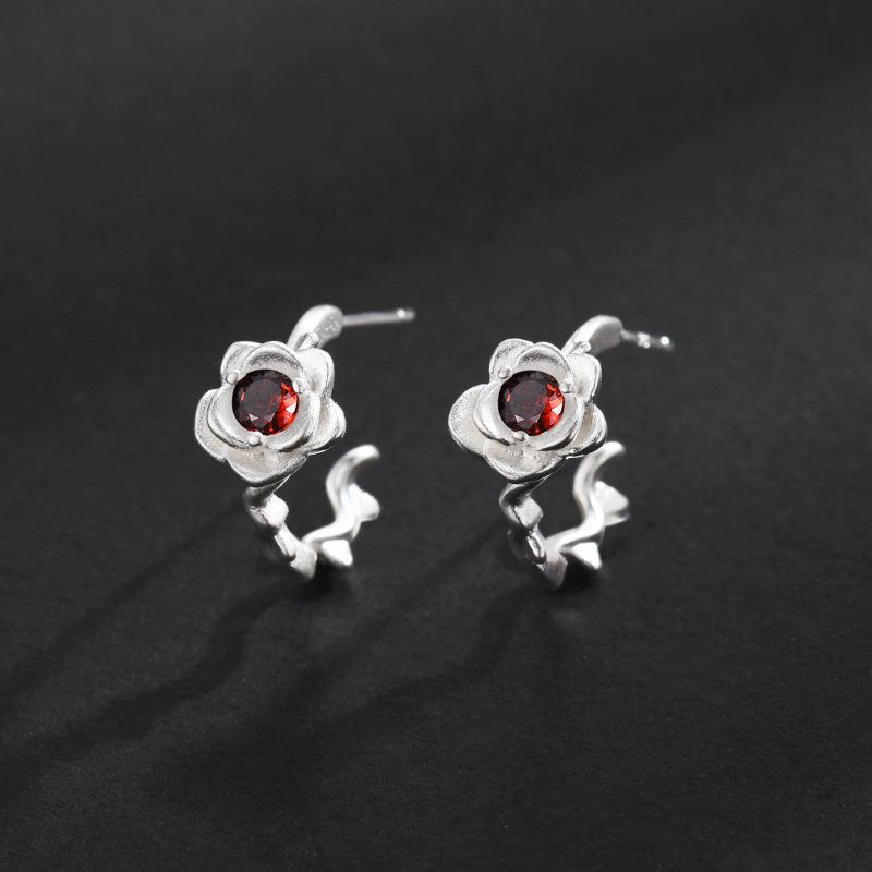 Thorns Rose Stud Earrings Men S And Women S Light Luxury High-End Versatile Zircon Earrings Hip-Hop Trendy Brand Sterling Silver Ear Needles A pair of
Thorns Rose Stud Earrings Men S And Women S Light Luxury High-End Versatile Zircon Earrings Hip-Hop Trendy Brand Sterling Silver Ear Needles A pair of