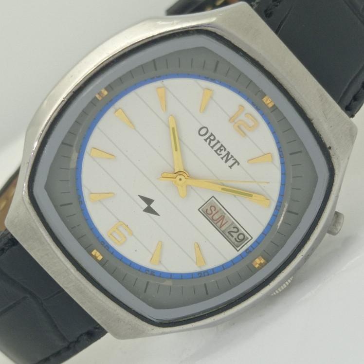 USED ORIENT AUTOMATIC 46941 JAPAN MENS WATCH a411671-1 Sku003-a411671
USED ORIENT AUTOMATIC 46941 JAPAN MENS WATCH a411671-1 Sku003-a411671