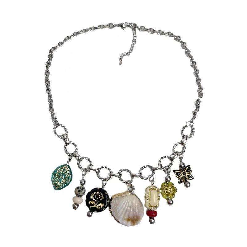 Sparkling Pendant Necklace Butterfly Necklace Alloy Texture Fashion Shell Neck Jewelry Suitable for Fashionable Lady 1
Sparkling Pendant Necklace Butterfly Necklace Alloy Texture Fashion Shell Neck Jewelry Suitable for Fashionable Lady 1