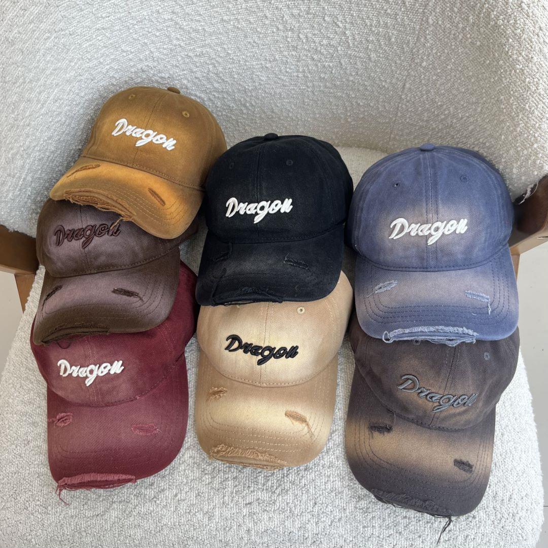 American Retro Baseball Cap Women s Big Head Circumference Old Ripped Baseball Cap Wide Brim Showing Face Small Soft Top Sun Hat Men M(56-58cm)
American Retro Baseball Cap Women s Big Head Circumference Old Ripped Baseball Cap Wide Brim Showing Face Small Soft Top Sun Hat Men M(56-58cm)