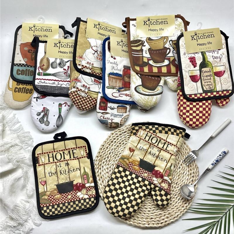 2Pcs/set Vintage Printed Cotton Kitchen Heat Resistant Table Placemat + Baking Glove Xmas Party Decoration 1 Mat 1 Glove
2Pcs/set Vintage Printed Cotton Kitchen Heat Resistant Table Placemat + Baking Glove Xmas Party Decoration 1 Mat 1 Glove
