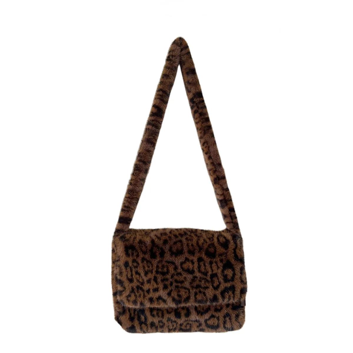 Faux Fur Leopard Print Messenger Bags for Women Vintage Soft Plush Ladies Shoulder Bag Large Capacity Female Furry Handbags
Faux Fur Leopard Print Messenger Bags for Women Vintage Soft Plush Ladies Shoulder Bag Large Capacity Female Furry Handbags
